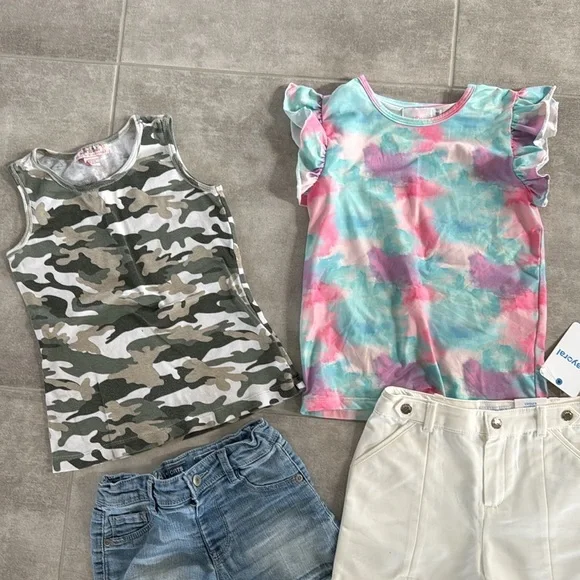 8 Piece Girl's Size 7-8 Mix & Match Tops, Shorts, Dress Bundle - Gently Worn - Picture 11 of 16